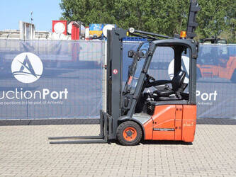 Image for FORKLIFTS 2014 Linde E12-01