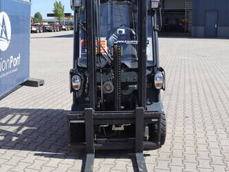 2014-linde-e12-01-47140199
