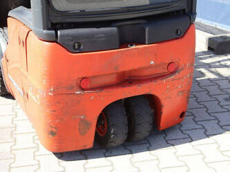 2014-linde-e12-01-47140206