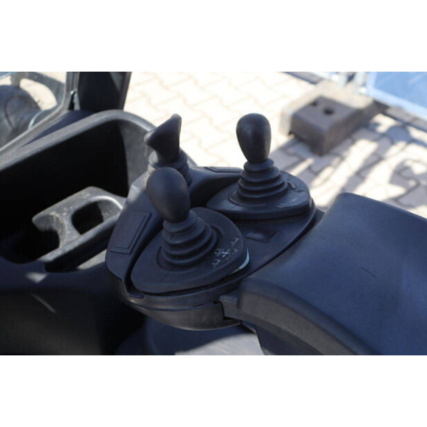 2014 Linde E12-01-47140216