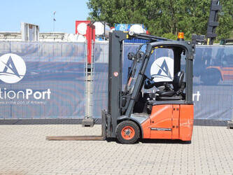 Image for FORKLIFTS 2014 Linde E12-01