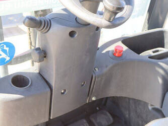 2014-linde-e12-01-1452269-47140247