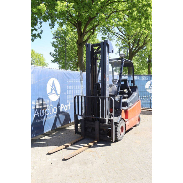 2003 Linde E25/600-02-47140383