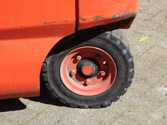 2003-linde-e25-600-02-47140387