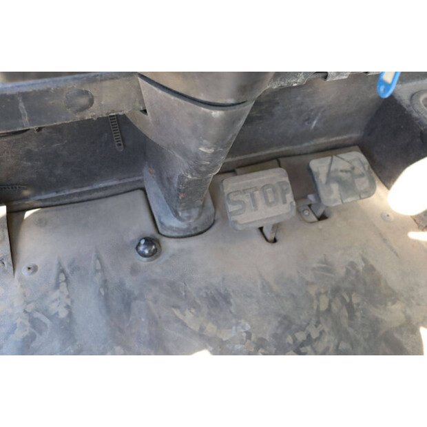2003 Linde E25/600-02-47140395