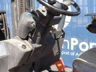 2005-toyota-7fbmf25-1452274-47140429