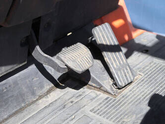 2005-toyota-7fbmf25-1452274-47140430