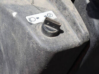 2005-toyota-7fbmf25-1452274-47140431