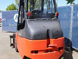 2008-linde-e30-1452276-47140479