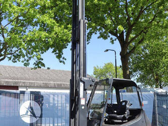 2008-linde-e30-1452276-47140505