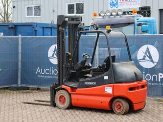 1997-linde-e30-01-1452277-47140512