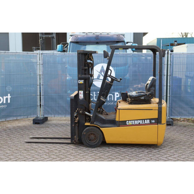 2001 Caterpillar EP16KT-47140582