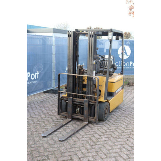 2001 Caterpillar EP16KT-47140589