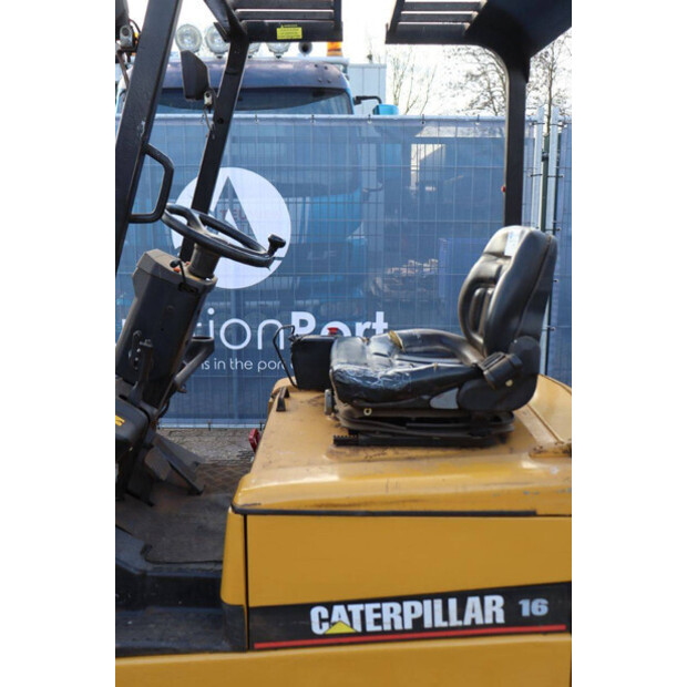 2001 Caterpillar EP16KT-47140602