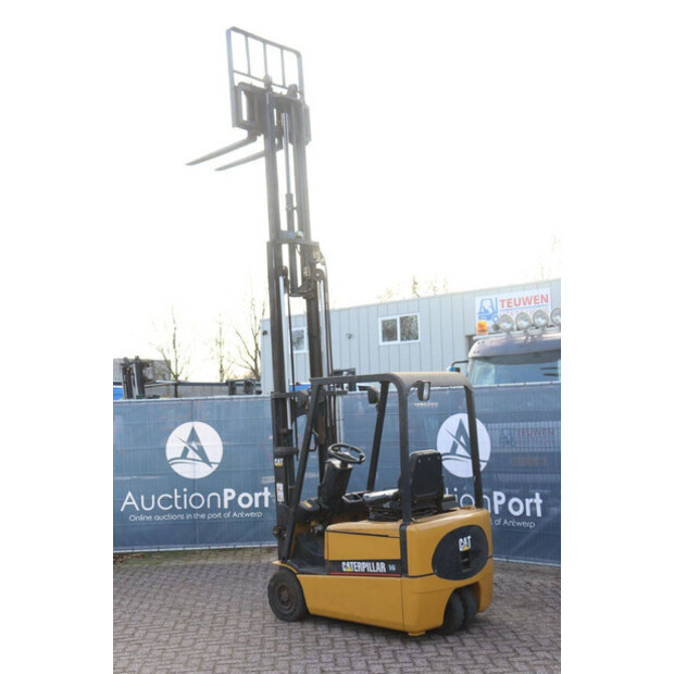 2001 Caterpillar EP16KT-47140614
