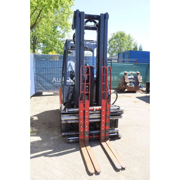 2011 ليندي E25-02-47140658