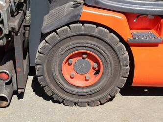 2011-linde-e25-02-1452281-47140664