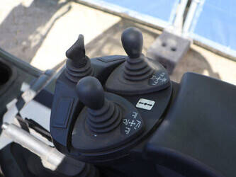 2011-linde-e25-02-1452281-47140680