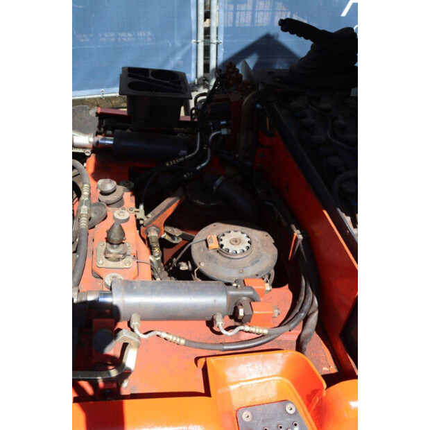 2011 ليندي E25-02-47140690