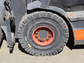 2021-linde-e25-01-1452282-47140702