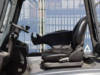 2021-linde-e25-01-1452282-47140709