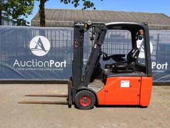 2011-linde-e16-01-1452283-47140728