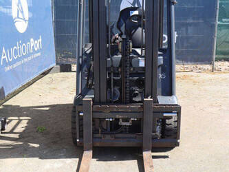 2011-linde-e16-01-1452283-47140734