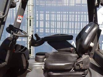 2011-linde-e16-01-1452283-47140744