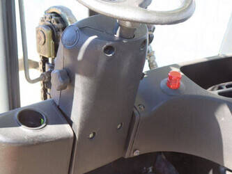 2011-linde-e16-01-1452283-47140746