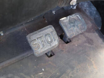 2011-linde-e16-01-1452283-47140747
