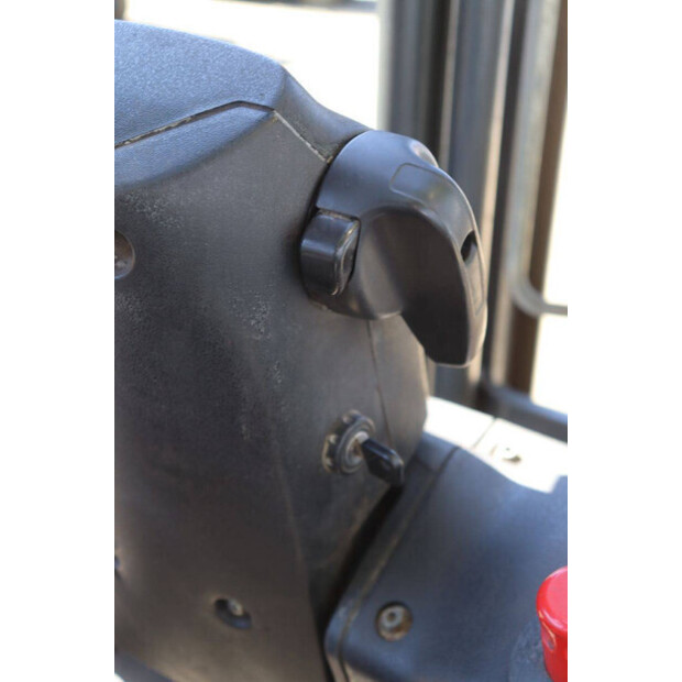 2011 Linde E16-01-47140748