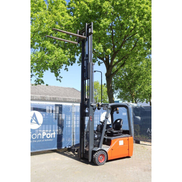 2011 Linde E16-01-47140757