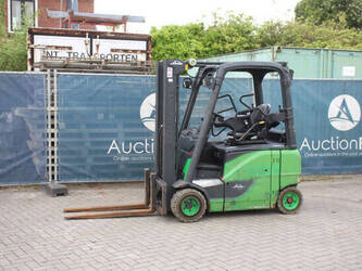 Image for FORKLIFTS 2014 Linde E20PH-02