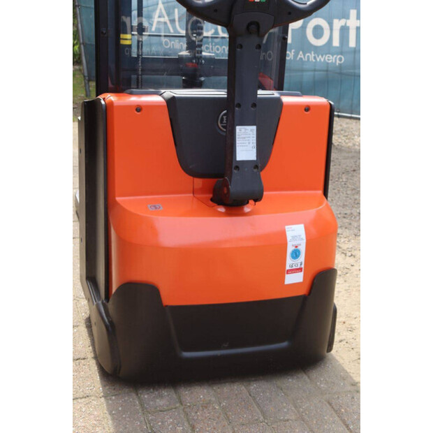 2015 BT SWE140L-47141340