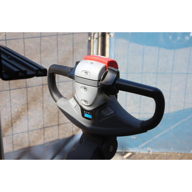 2020 Toyota SWE200D-47141416