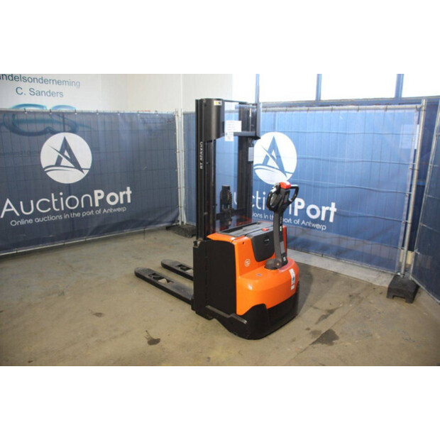 2018 Toyota SWE120-47141426