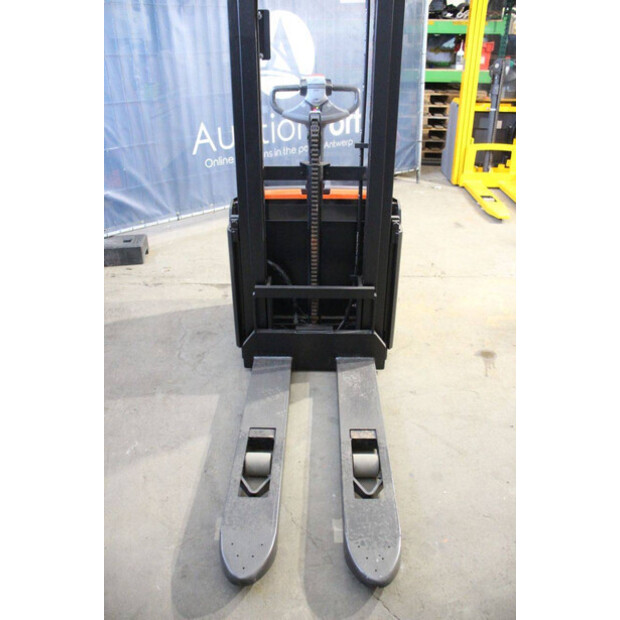 2018 Toyota SWE120-47141430