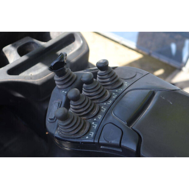 2015 Linde E30HL-01/600-47141571