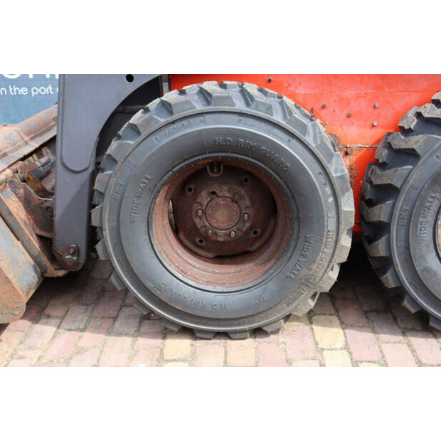 2001 THOMAS 153-47141633
