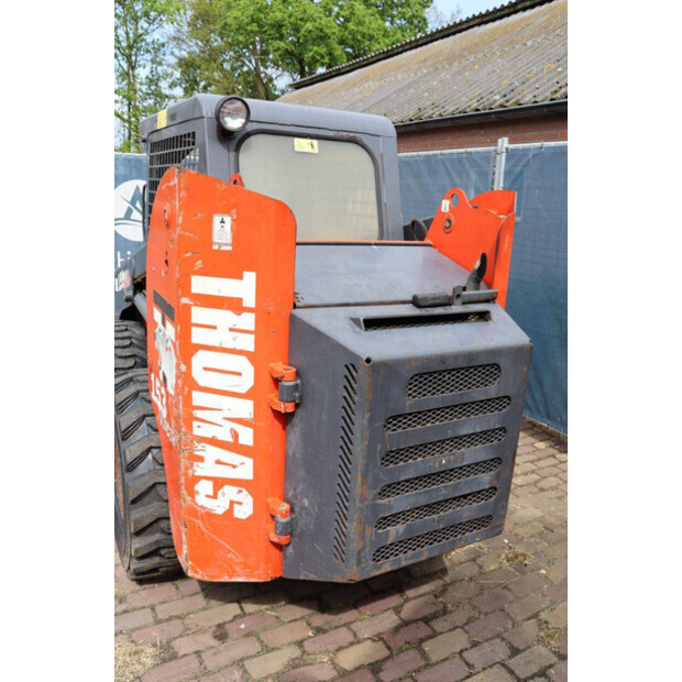 2001 THOMAS 153-47141639