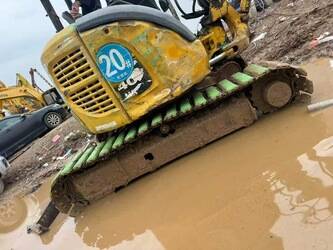 2017-komatsu-pc40mr-2-47151131