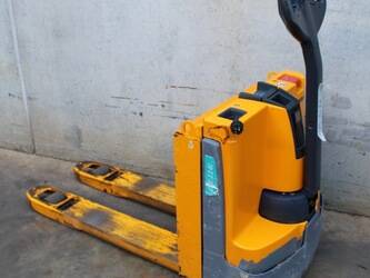 Image for PALLET STACKER 2018 Jungheinrich EJE 114i