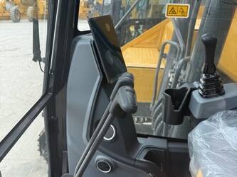2025-xcmg-xe200ga-47154413