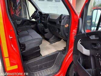 2012-renault-master-1452426-47156608