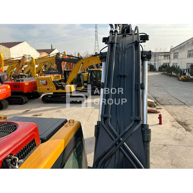 2025 هيونداي HX220HD-47156641