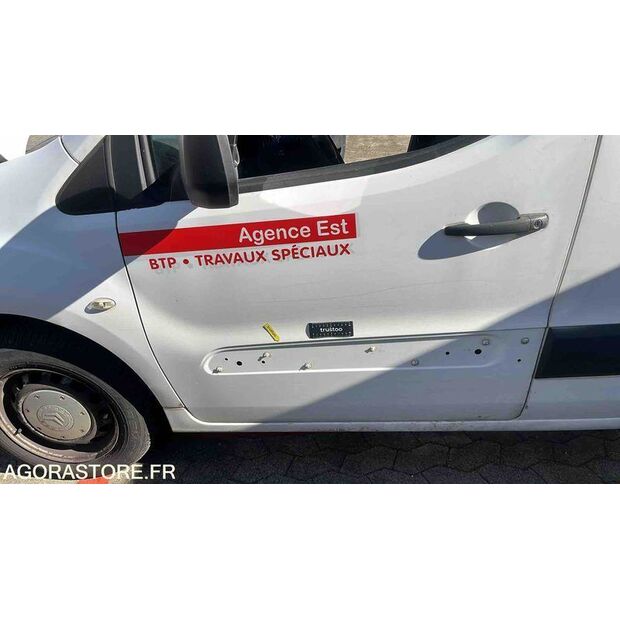 2011 Citroen BERLINGO-47156661