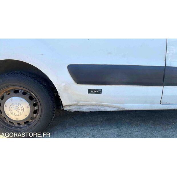 2011 Citroen BERLINGO-47156666