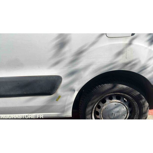 2011 Citroen BERLINGO-47156685