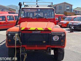2005-land-rover-defender-1452430-47156800