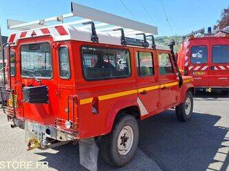 2005-land-rover-defender-1452430-47156803